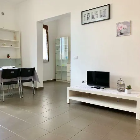 Cilea 2 Apartman *